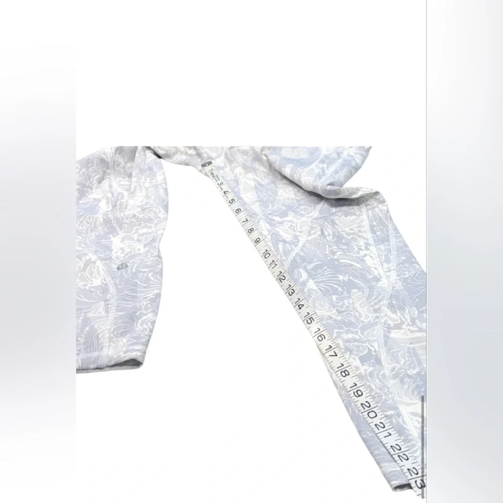 Lululemon Wunder Under Tight Luxtreme 7/8 Length Size 8